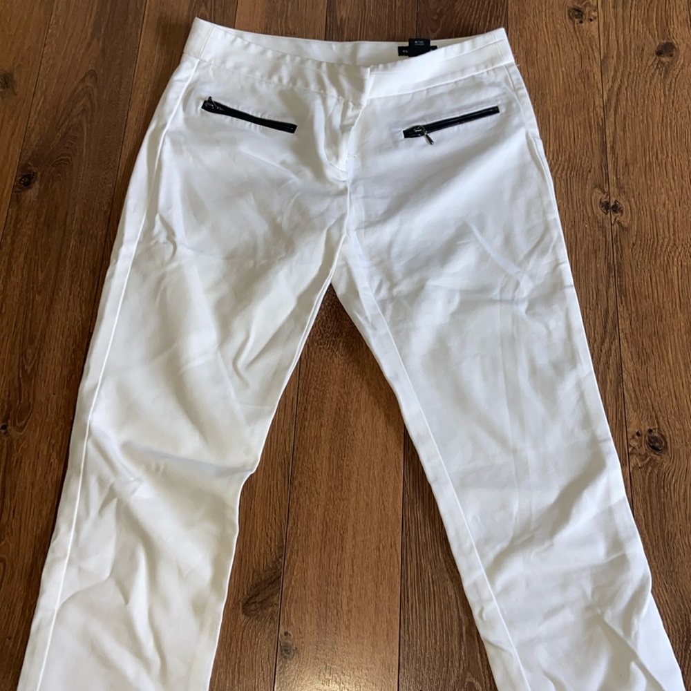 Club Monaco White Cigarette Pant. Small